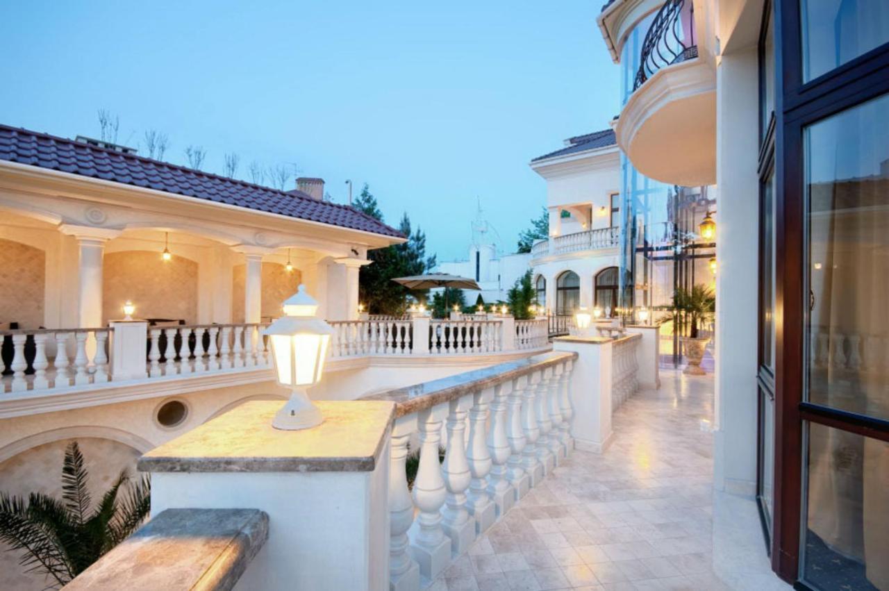 Villa Le Premier - Maestro Odessa Ngoại thất bức ảnh