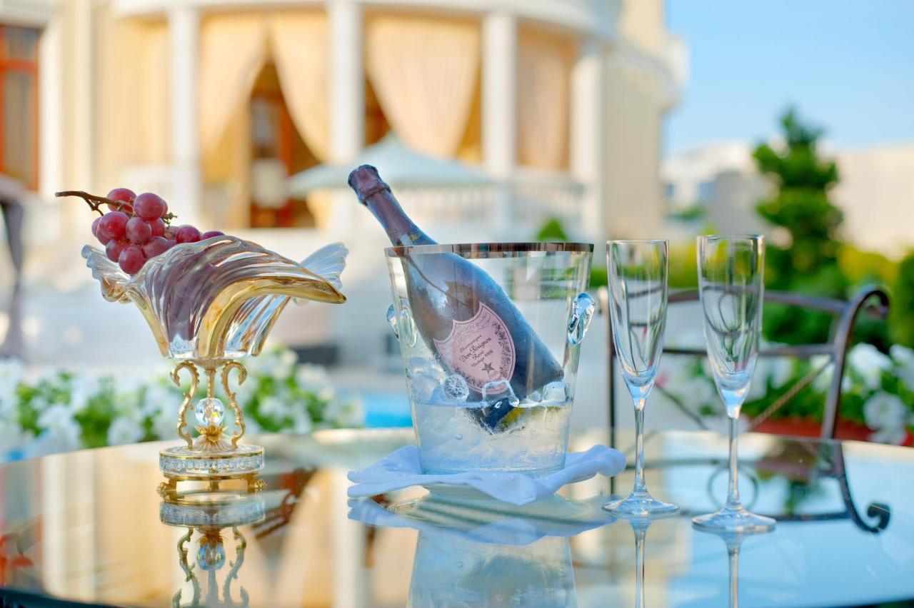 Villa Le Premier - Maestro Odessa Ngoại thất bức ảnh